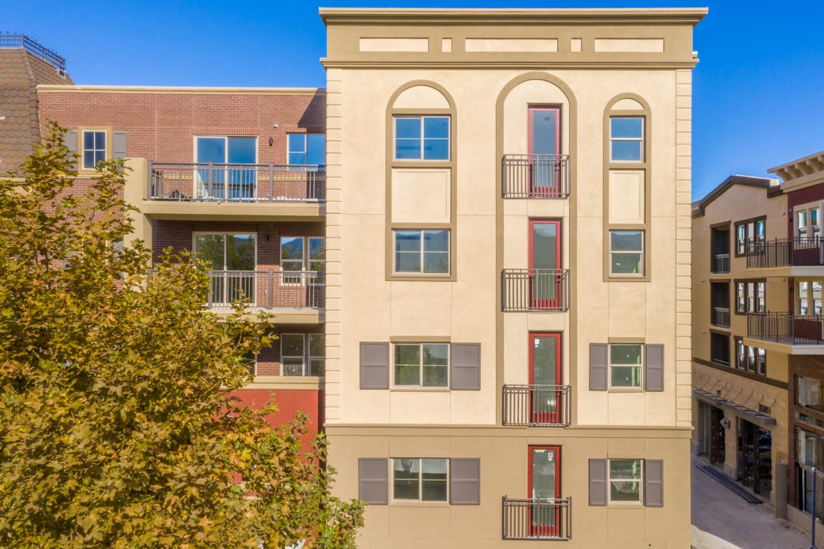 Newhall Crossing Photo Gallery Santa Clarita Apartments